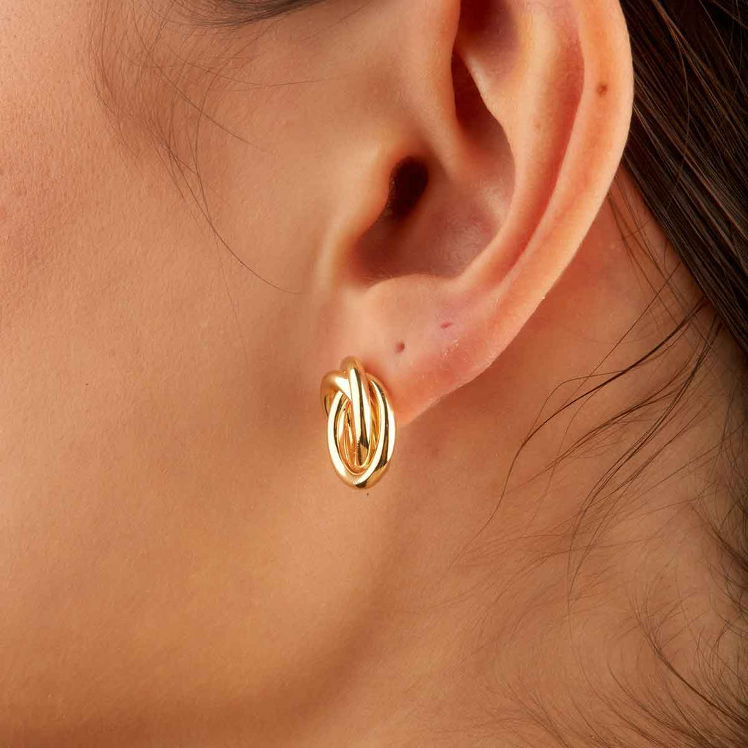 Elegans Button Stud Earrings