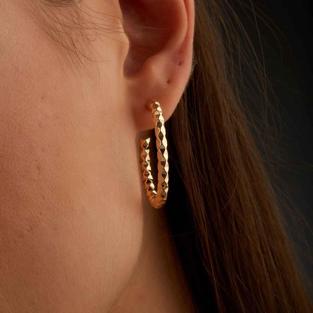 Shiny Endless Hoop Earrings - Mid Size