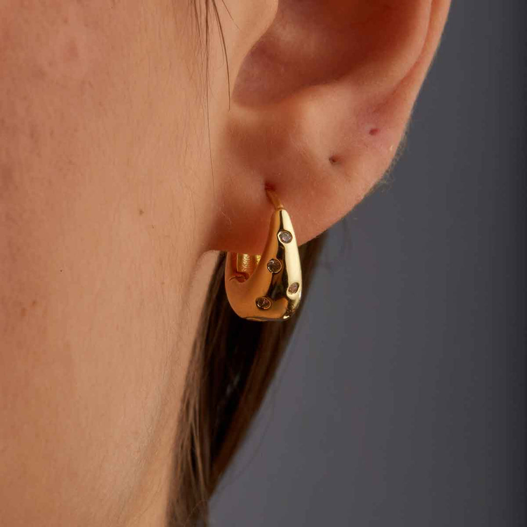 Sin Mini Hoops With Zircon Dots Earrings