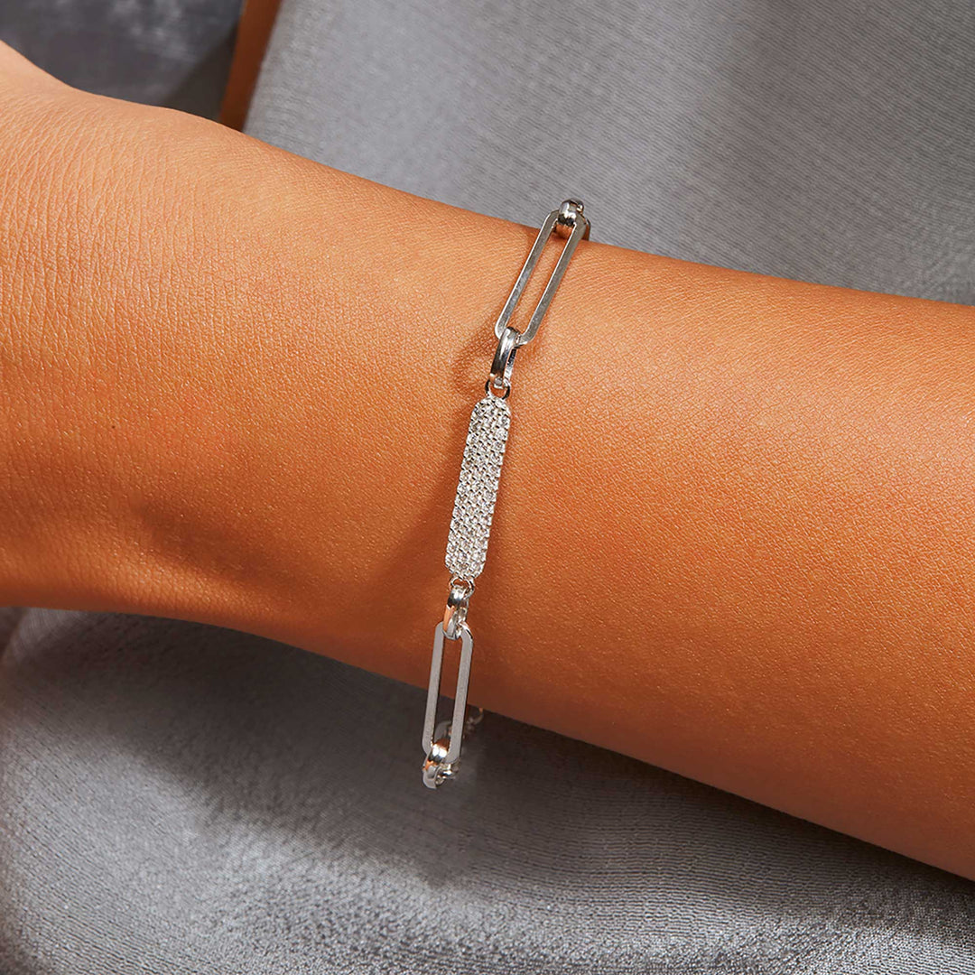 Jadira Paperclip Rolo Chain Bracelet with Pavé Diamond Plate
