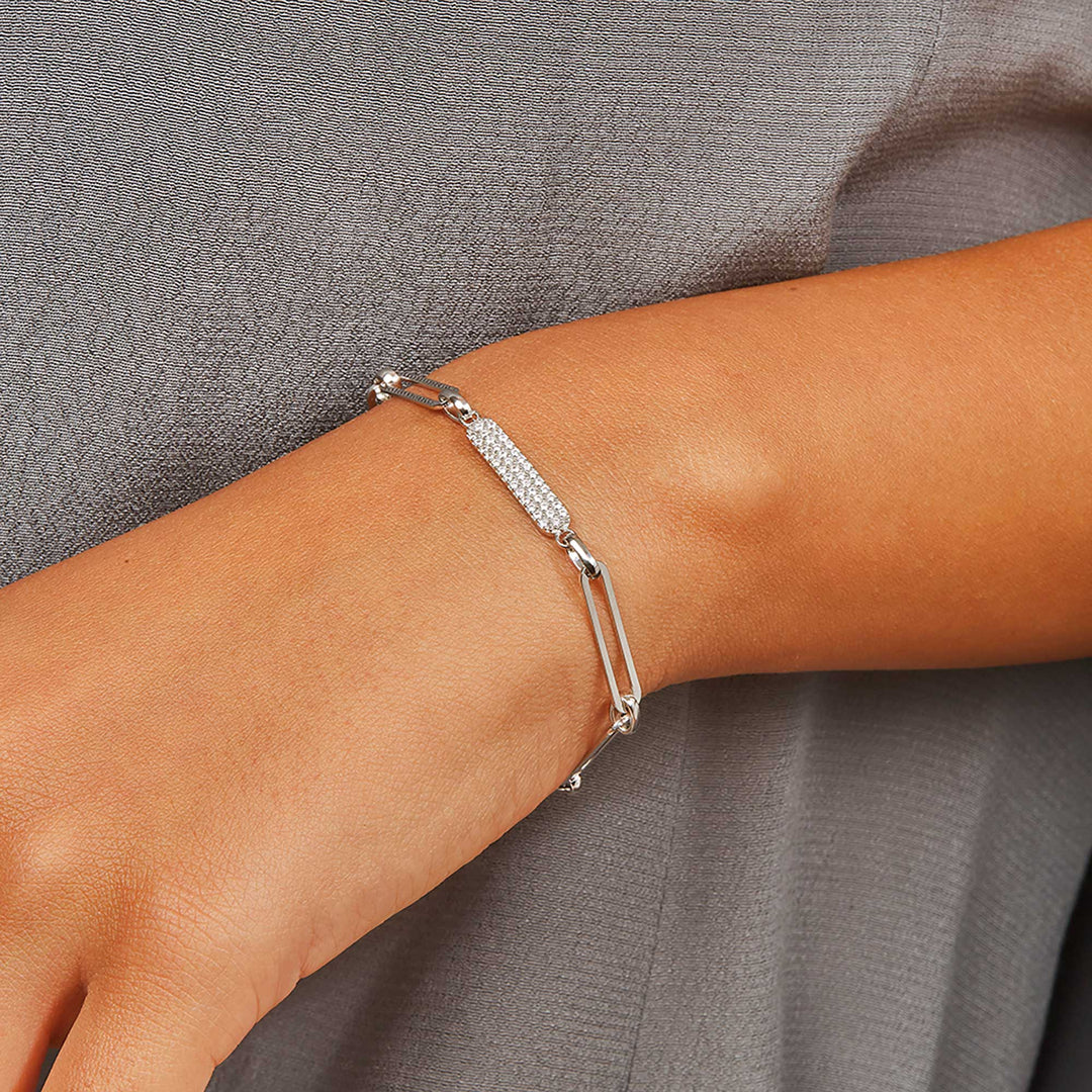 Jadira Paperclip Rolo Chain Bracelet with Pavé Diamond Plate