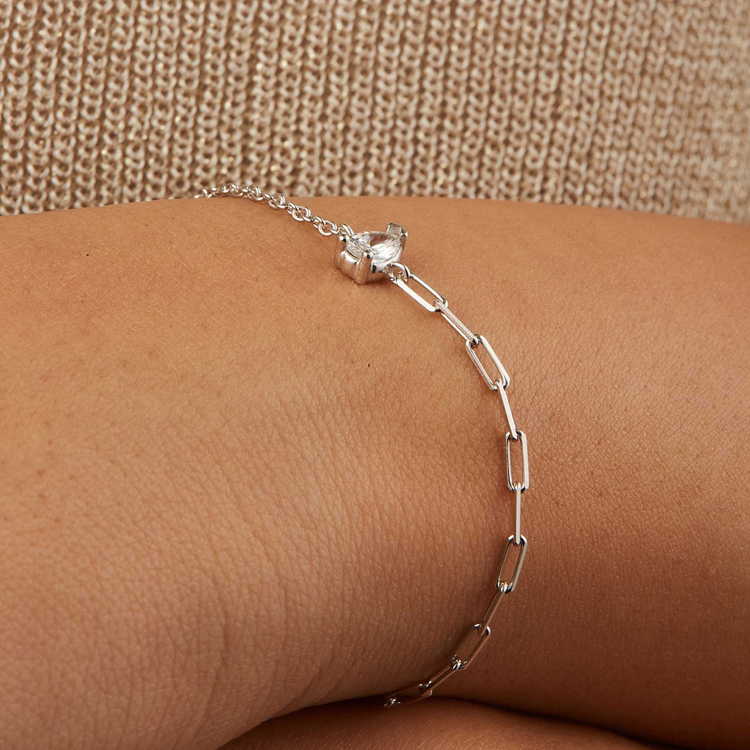 Zeta Solitare CZ Chain Bracelet