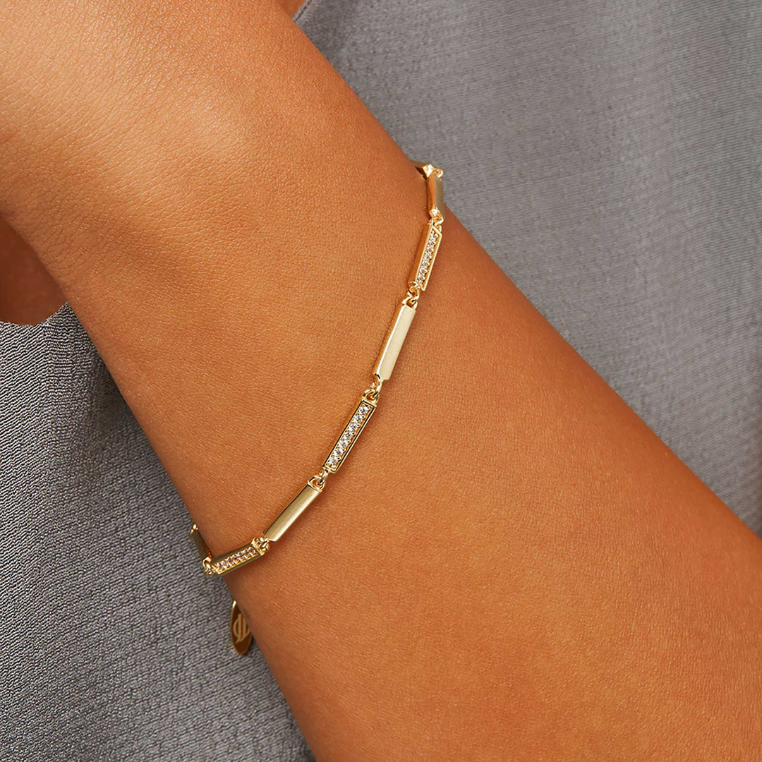 Oya Rolo Bar Chain Bracelet