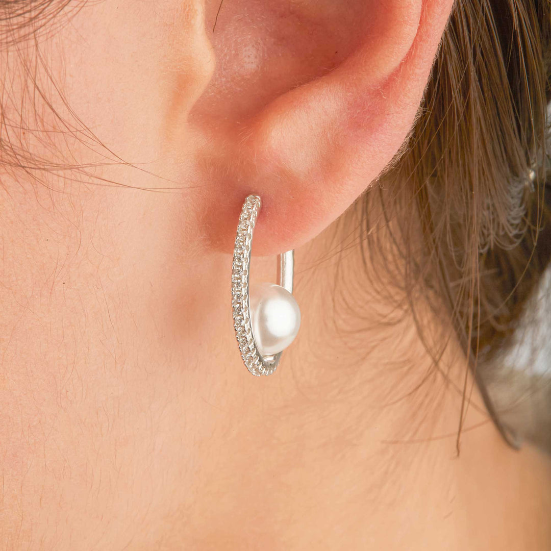 Margola Pearl Endless Huggie Hoop Earrings
