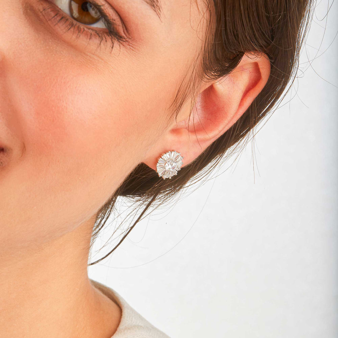 Farah Flower Style Stud