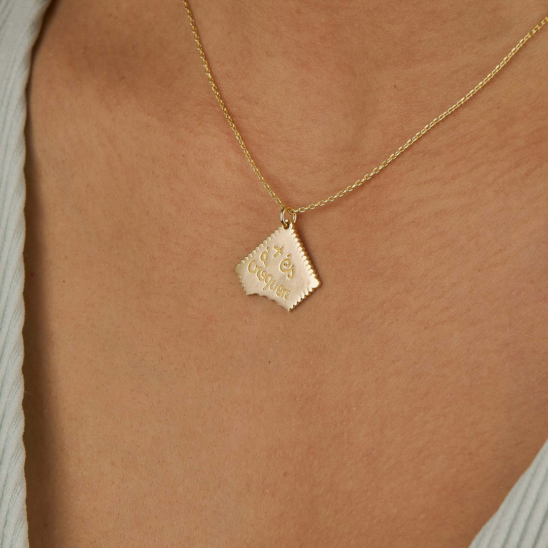 Biscuit Pendant Kolye