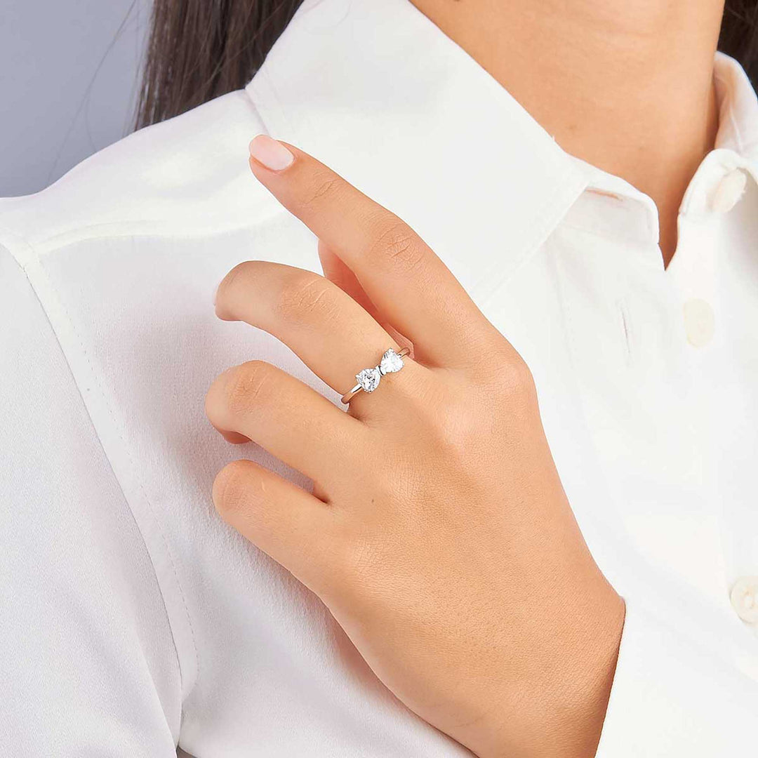 Hazan Ribbon Ring with Heart Shaped Stones
