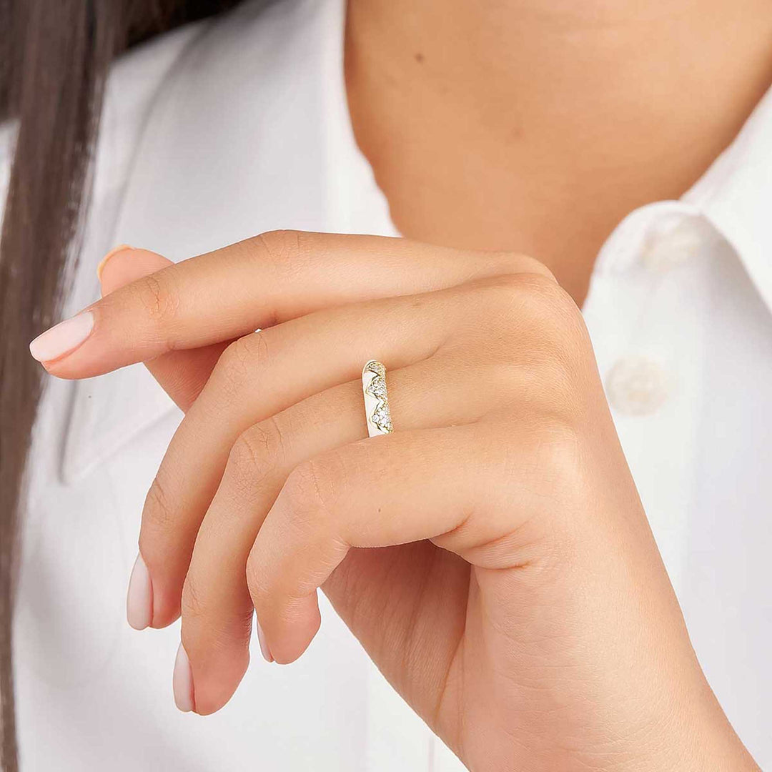 Nadia Zig-Zag Pave Enamel Ring - Pearl
