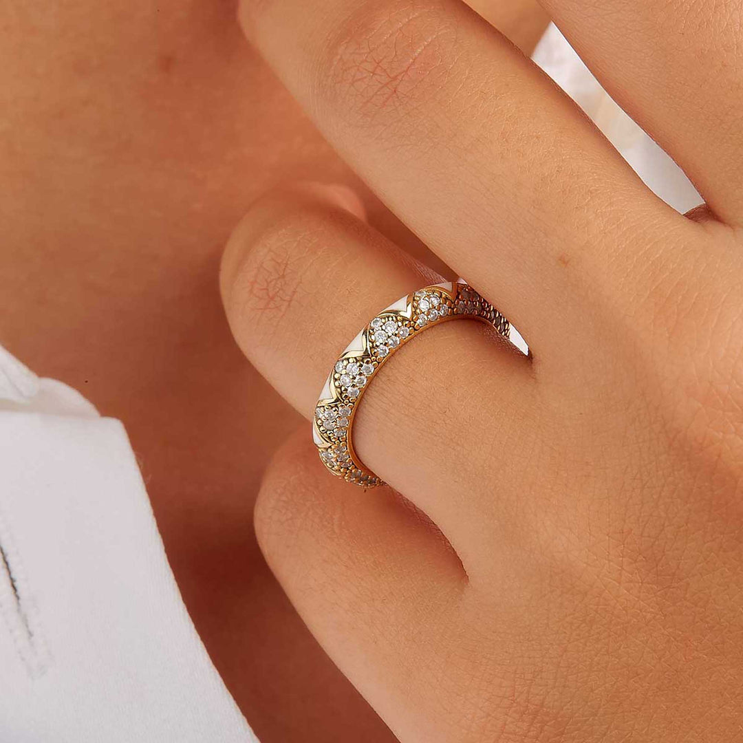 Nadia Zig-Zag Pave Enamel Ring - Pearl