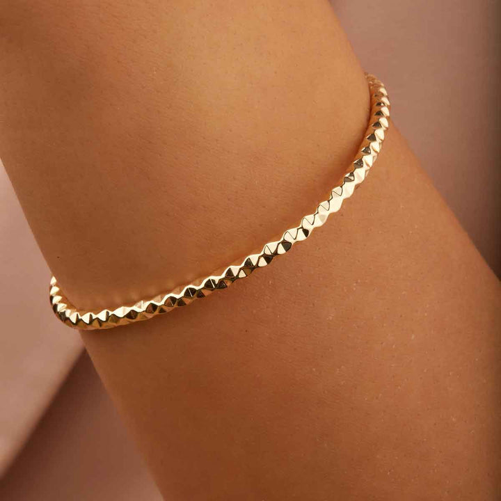 Shiny Bangle