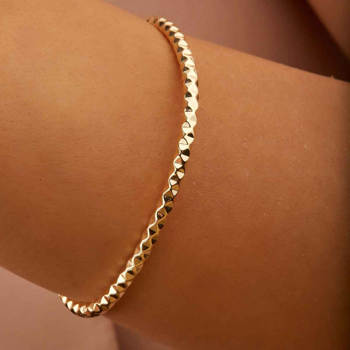 Shiny Bangle