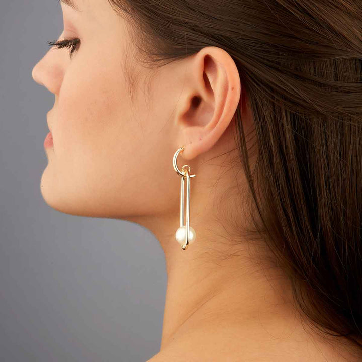 Balanced Oval Round Open Frame Pearl Earrings