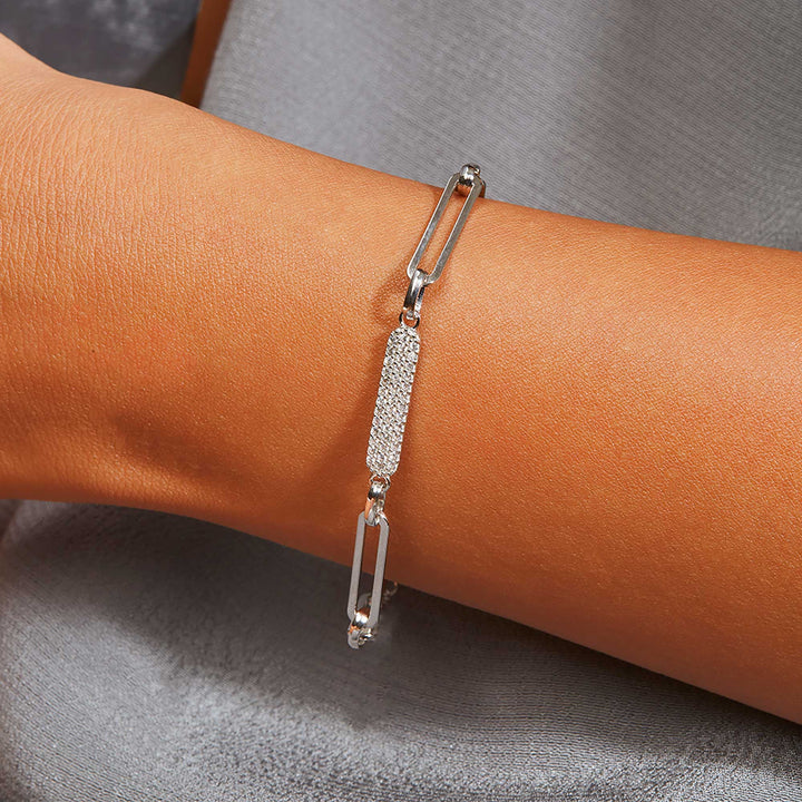 Jadira Paperclip Rolo Chain Bracelet with Pavé Diamond Plate