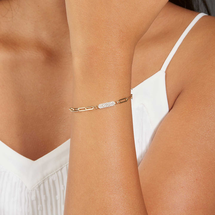 Briella Pave Row Bar Paperclip