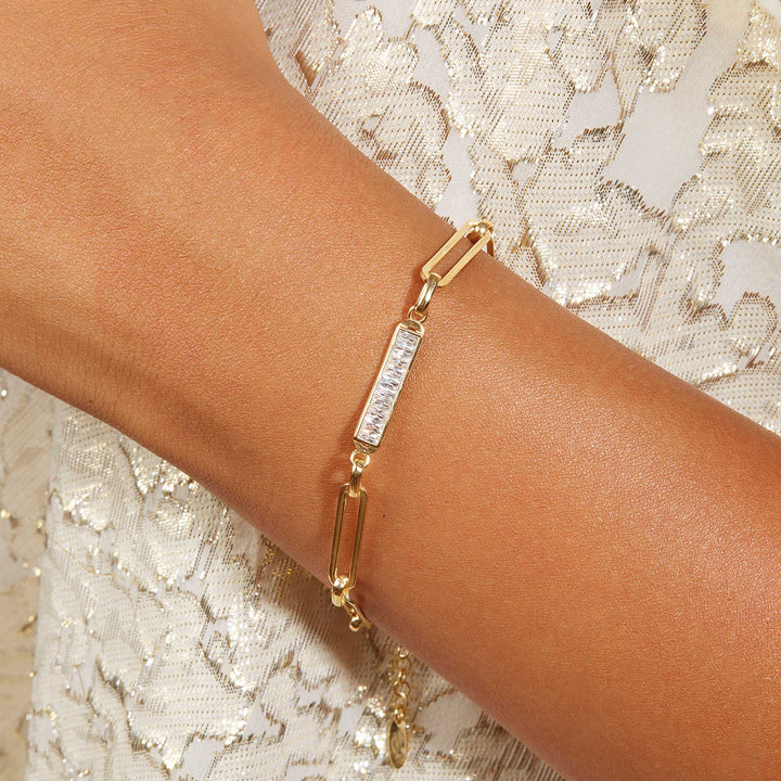 Janice Paperclip Rolo Chain Bracelet with Baguette Diamond Plate