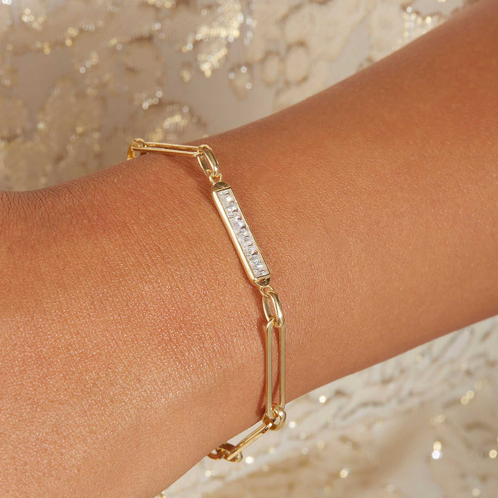 Janice Paperclip Rolo Chain Bracelet with Baguette Diamond Plate