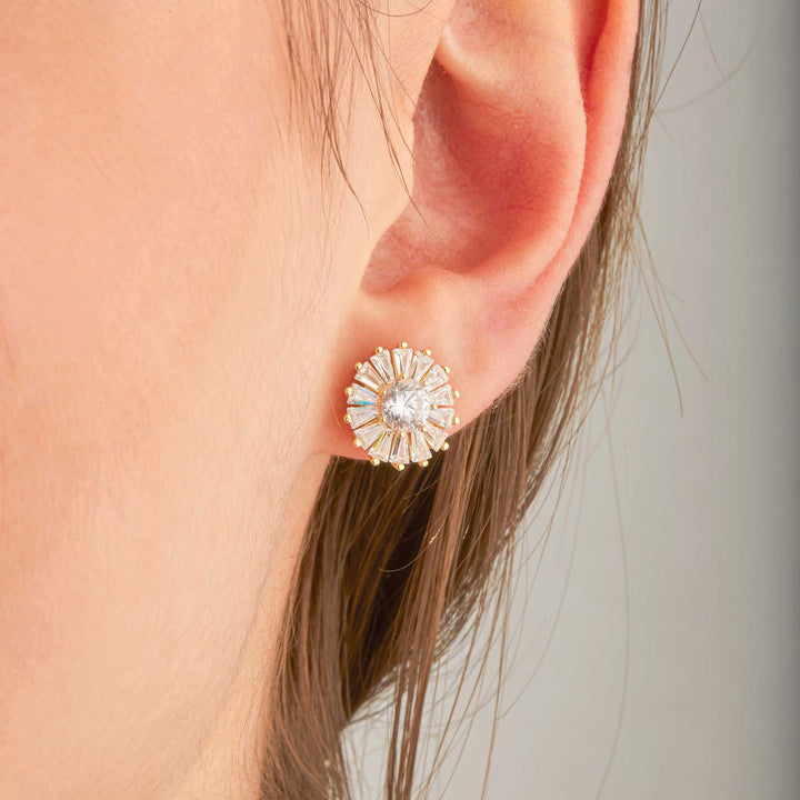 Farah Flower Style Stud