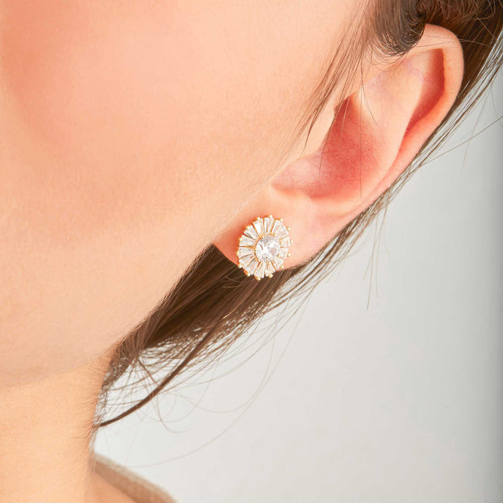 Farah Flower Style Stud