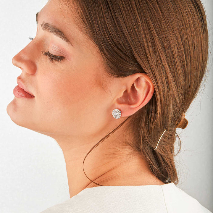 Farah Flower Style Stud