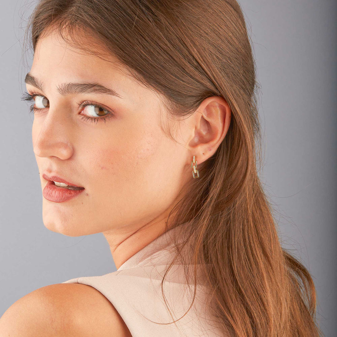 Maya Mini Square Chain Dangling Stud