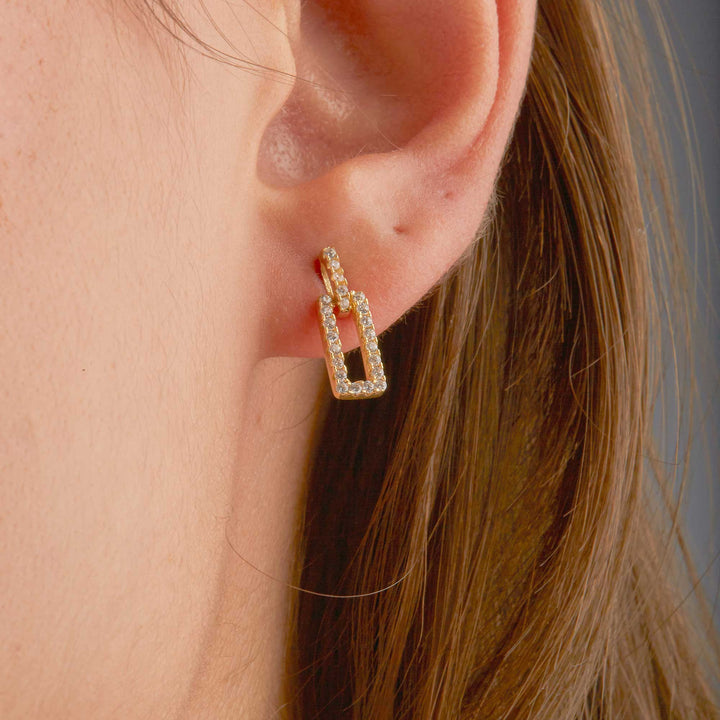 Bella Square Chain Dangling Stud