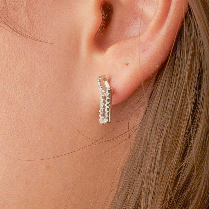 Bella Square Chain Dangling Stud