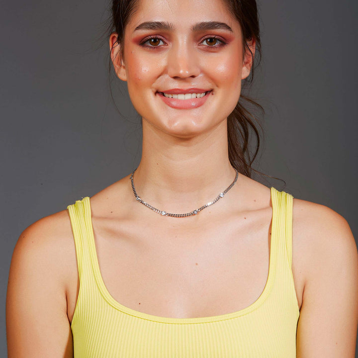 Filiz Heart Shaped Bezel Cuban Chain Choker