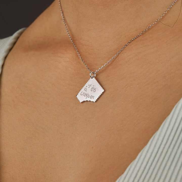 Biscuit Pendant Necklace