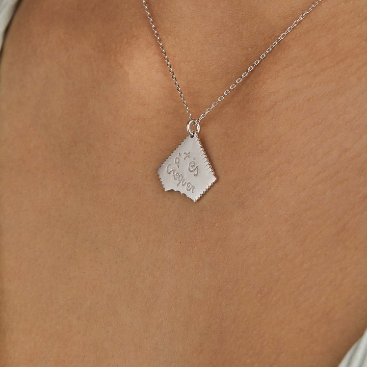 Biscuit Pendant Necklace
