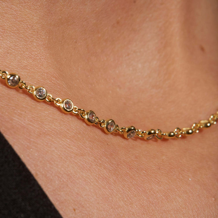 Damla Mini CZ Bezel Chain Choker Necklace