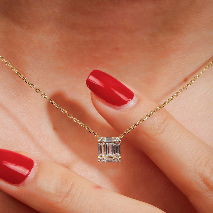 Cristal Baget Taşlı Pendant Kolye