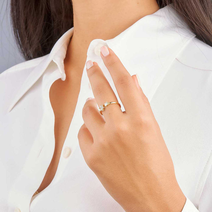 Nil Diamond Flower Open Ring