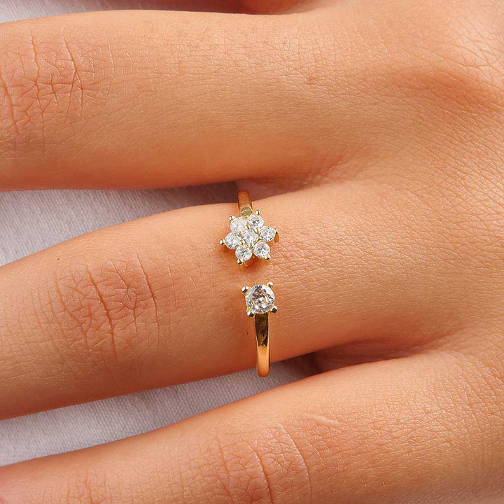 Nil Diamond Flower Open Ring