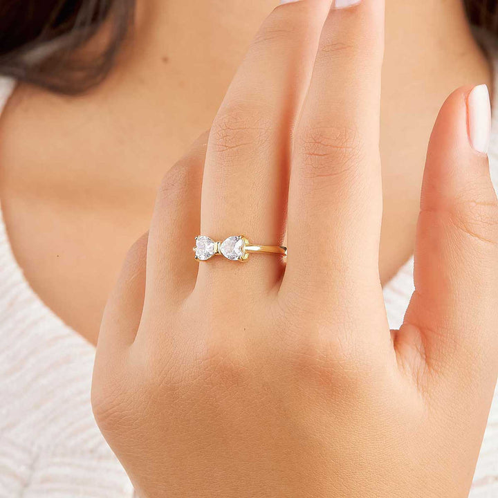 Hazan Ribbon Ring with Heart Shaped Stones