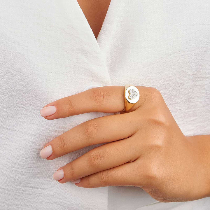 Amor Heart Pave Signet Ring