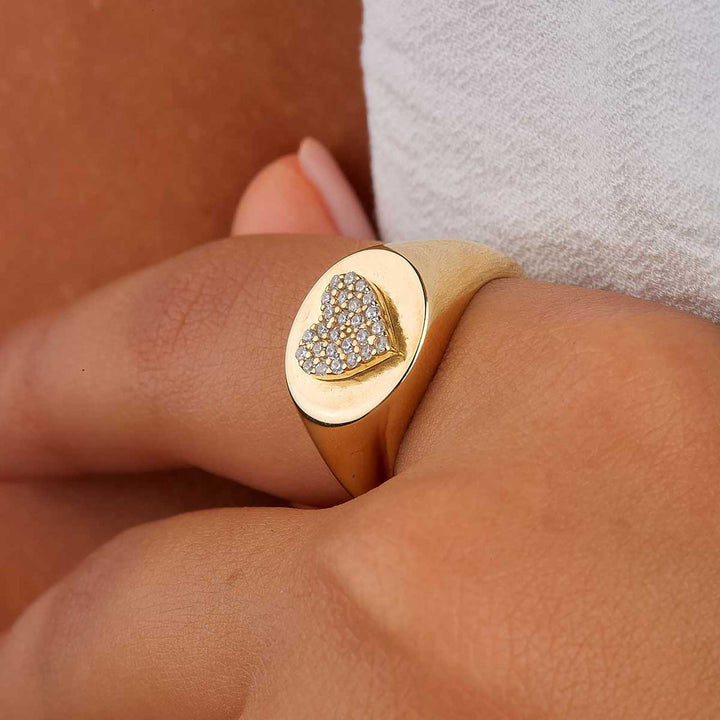 Amor Heart Pave Signet Ring