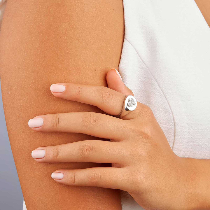Amor Heart Pave Signet Ring