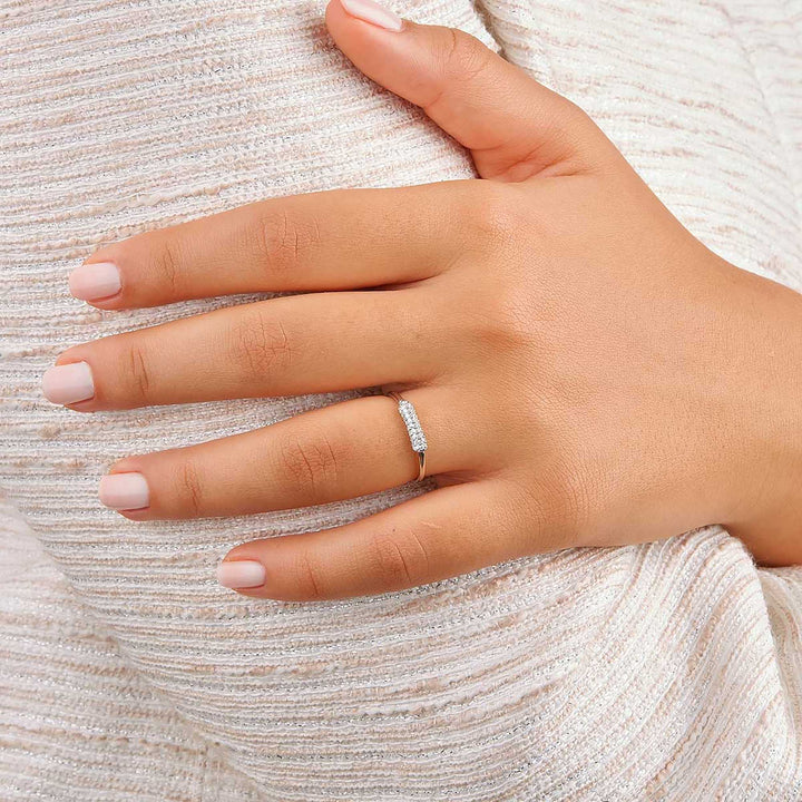 Peren Mini Pave Stripe Ring