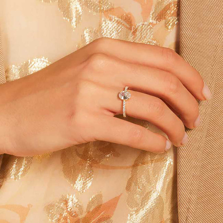 Tia Round Cut Solitaire Ring