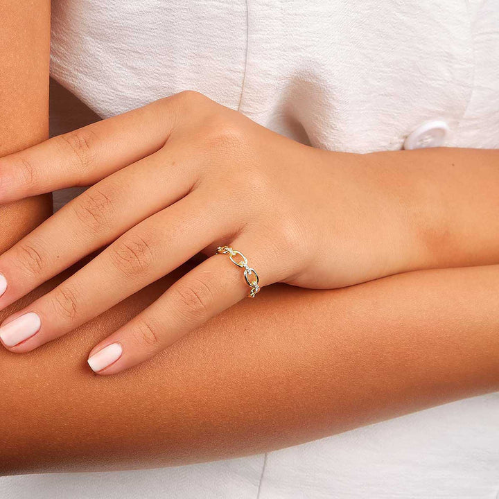 Ella Braided Paperclip Ring