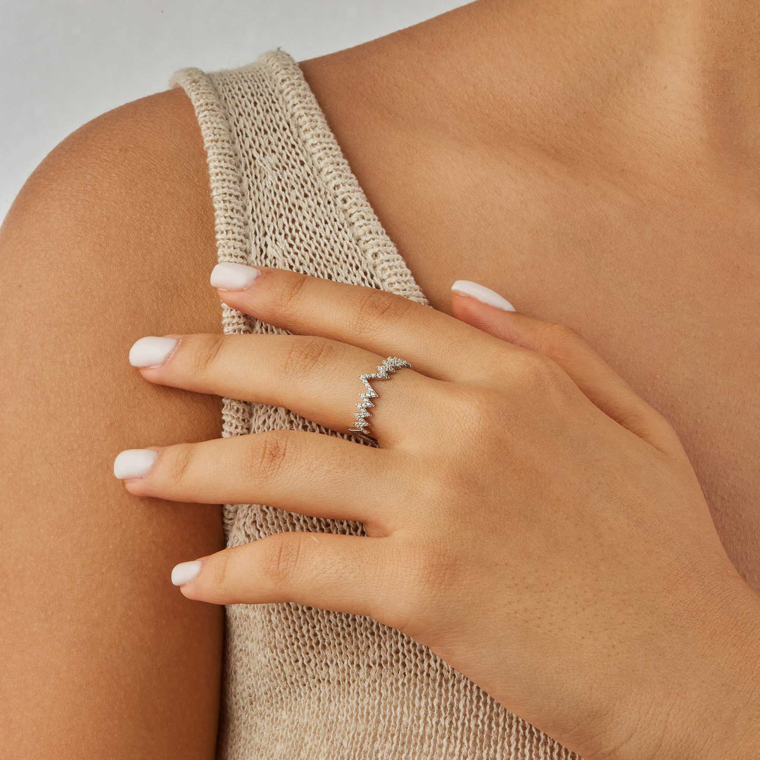 Neval Heartbeat Pave Ring