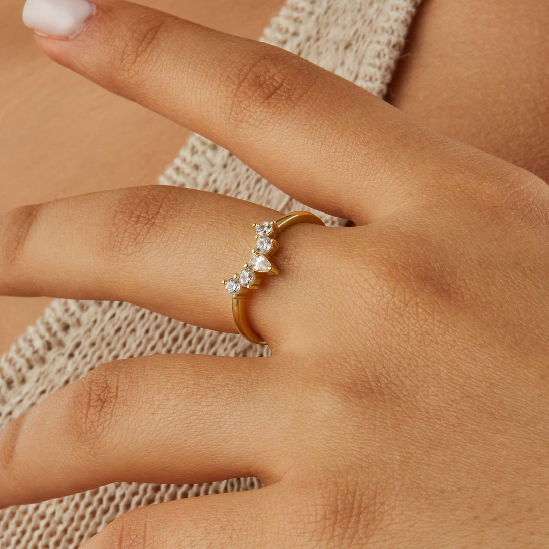 Ria Frame Enhancer Ring