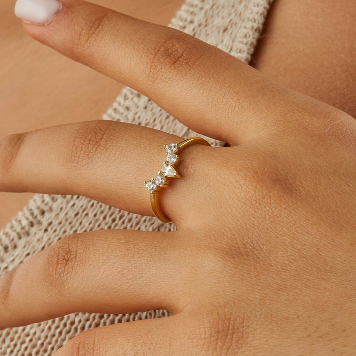 Ria Frame Enhancer Ring